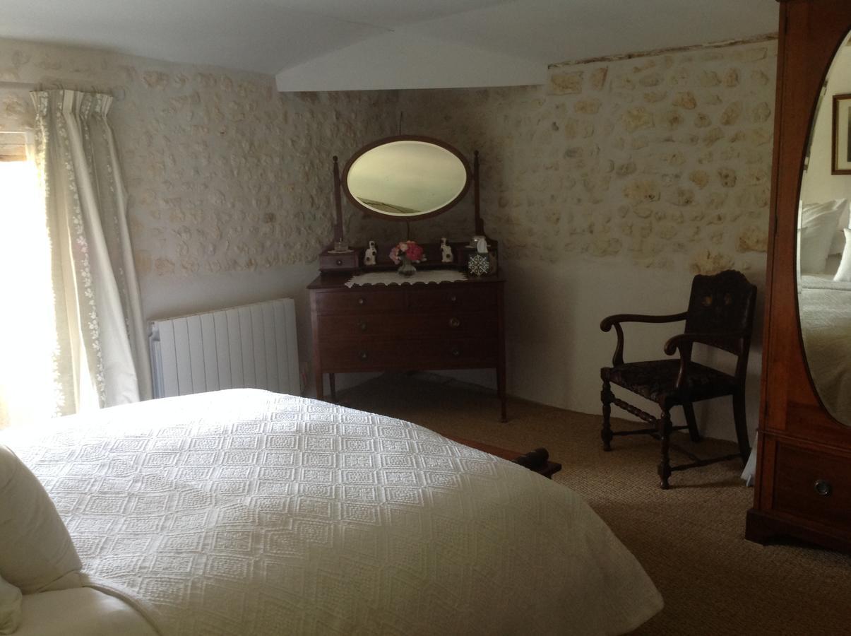 Chez Brown Bed & Breakfast Saint-Thomas-de-Conac Luaran gambar